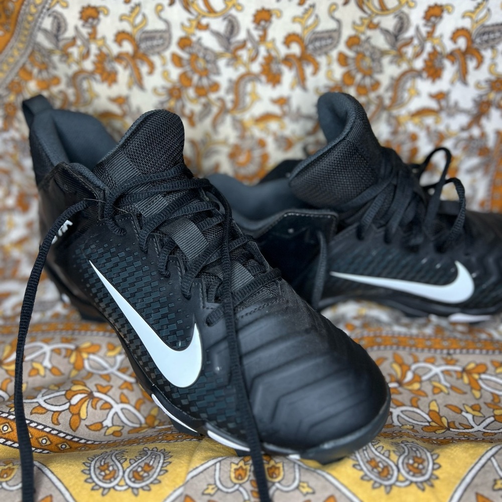 Football cleats